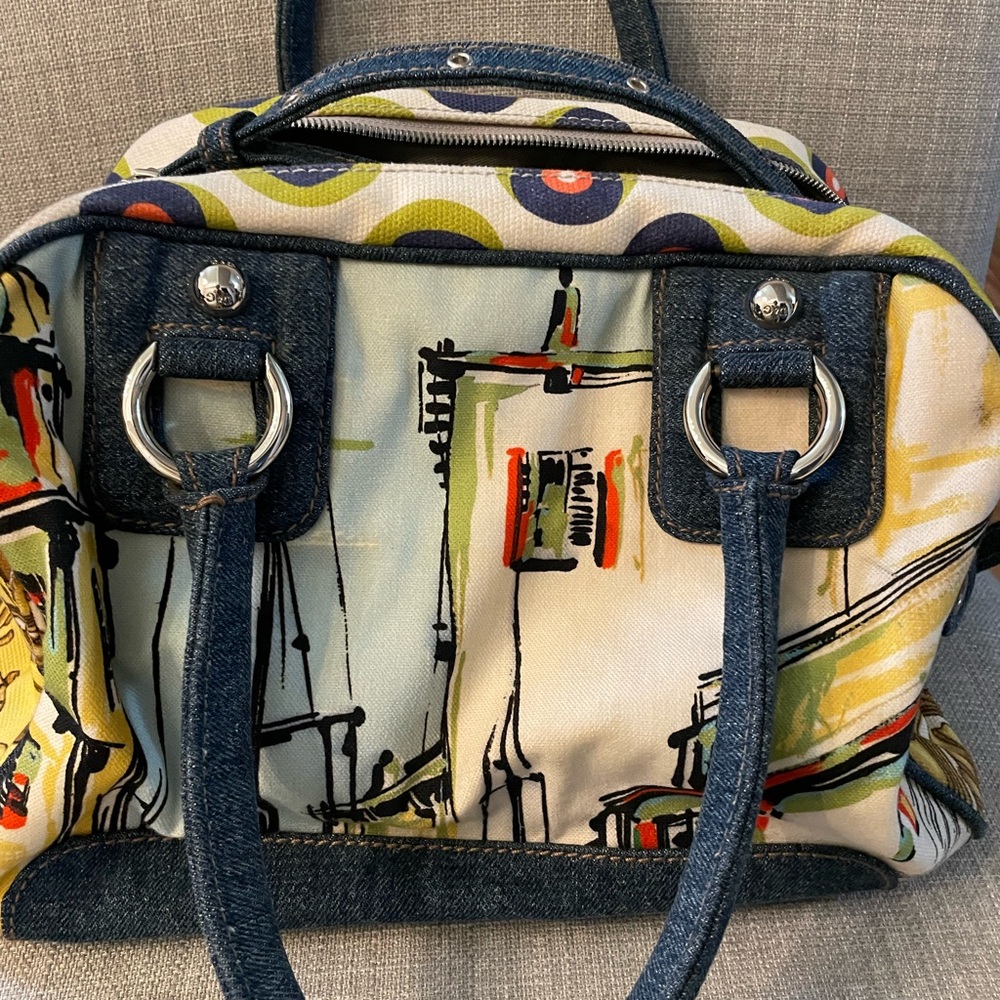 Pre-loved D&G Bag. Stylish Multicolor Handbag.